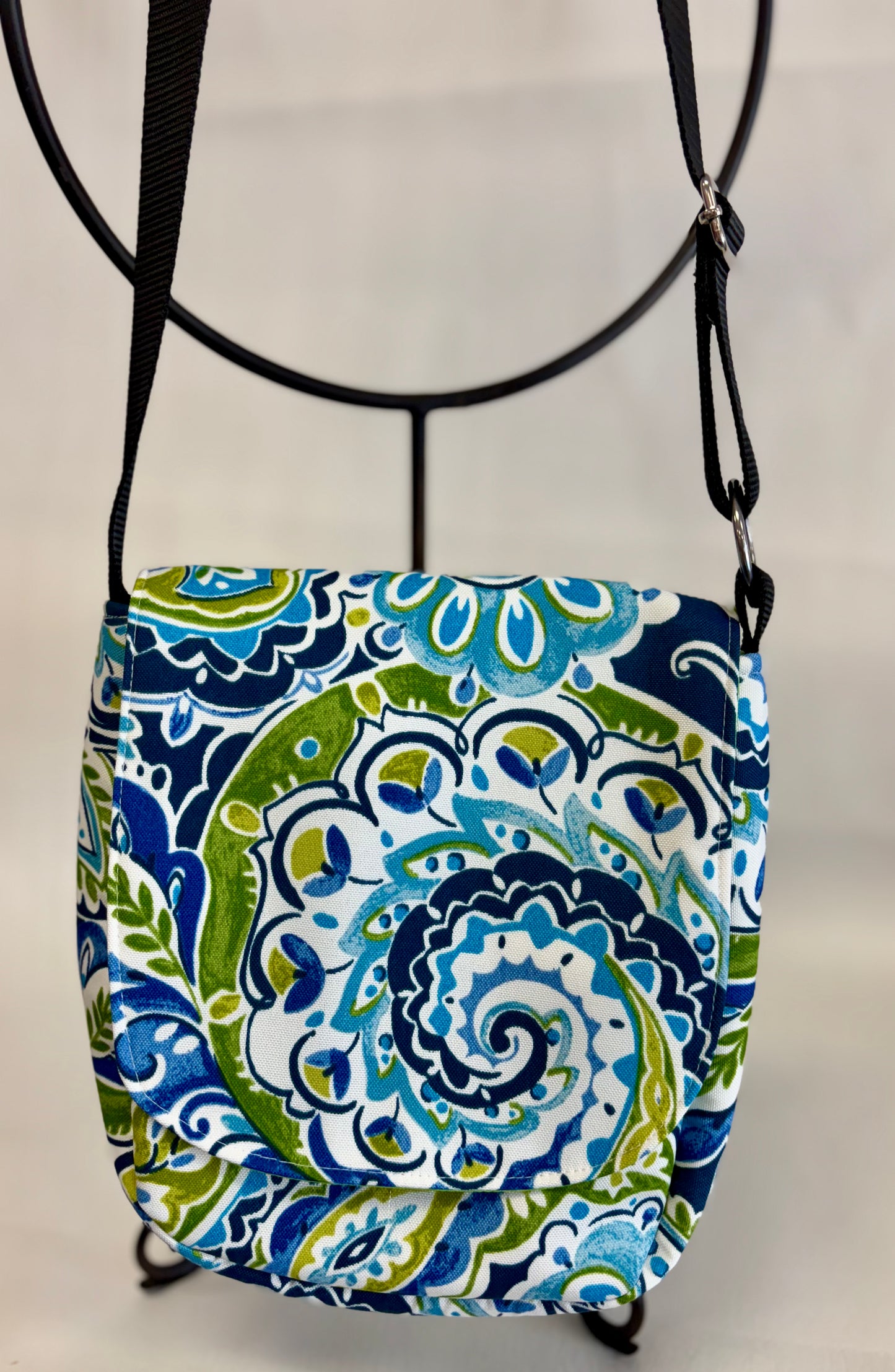 Jacqueline Lime Blue Paisley