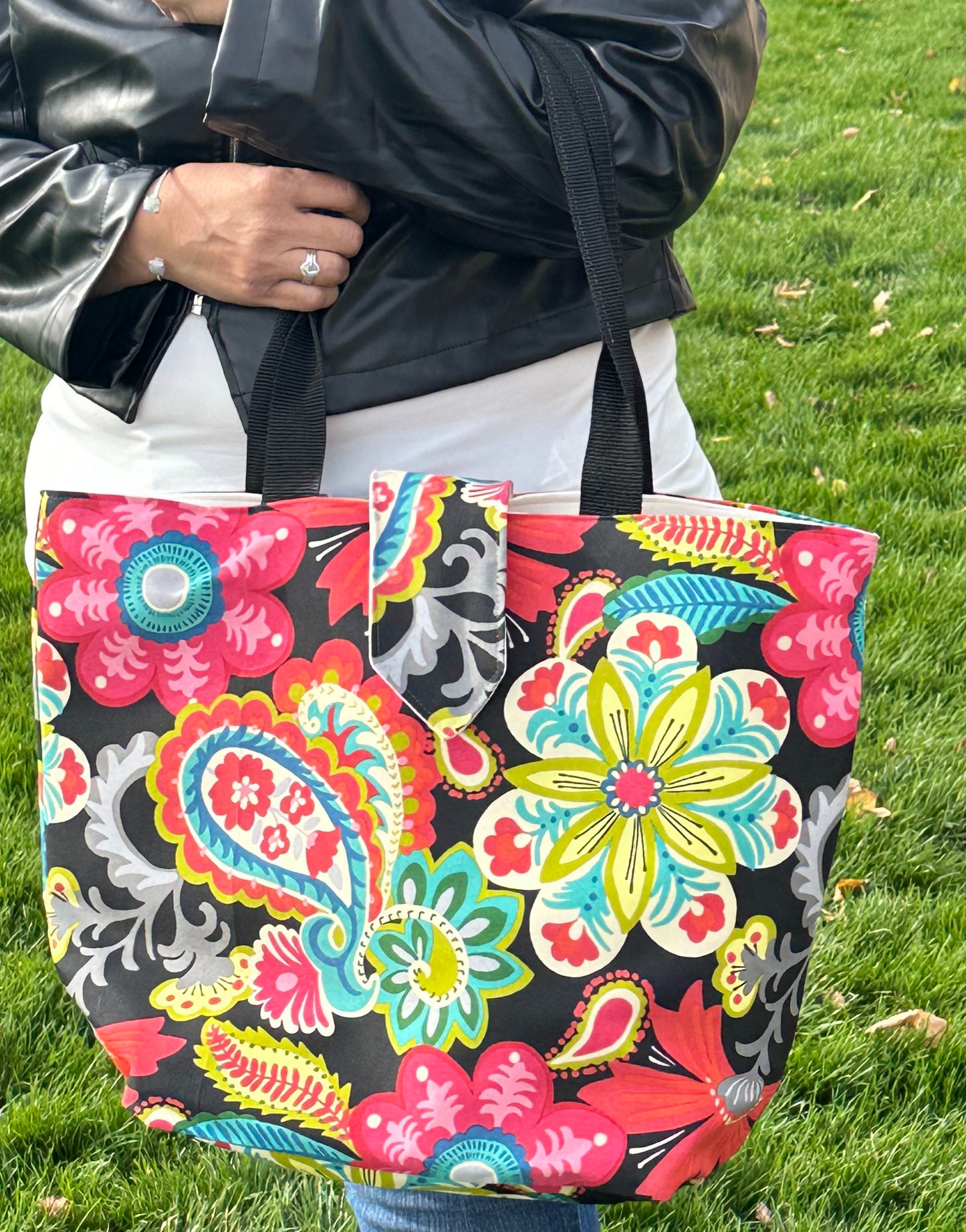 Patricia Bag with Magnetic Snap