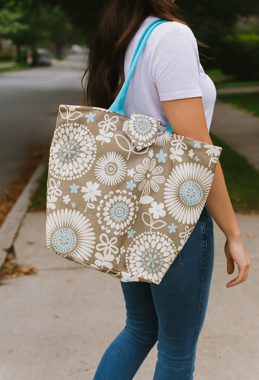 Patricia Bag with Magnetic Snap