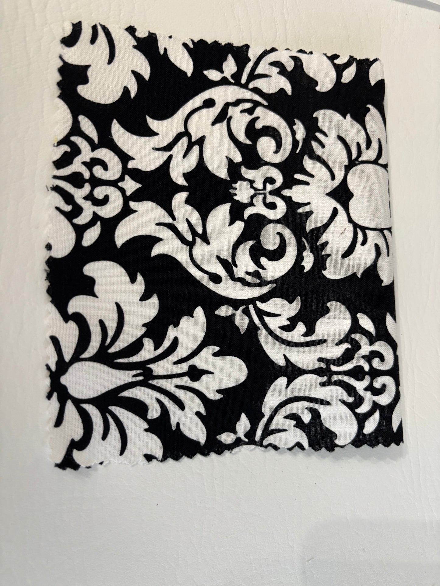 Coin Purse Black and White Floral