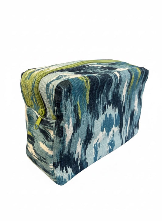 Quinn Toiletries Bag